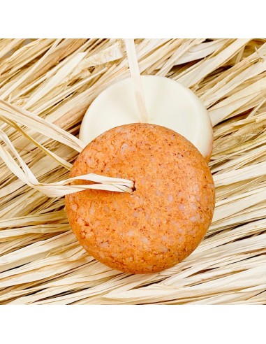 Shampoo + Balsamo Rigeneranti / Ricci | Online su Wingsbeat Shampoo + Balsamo Rigeneranti / Ricci | Online su Wingsbeat