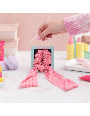 Elastico Con Fiocco Per Raccogliere i Capelli Con Tanto Stile - Cuore| Mr Wonderful | Wingsbeat Elastico Con Fiocco Per Raccogliere i Capelli Con Tanto Stile - Cuore| Mr Wonderful | Wingsbeat