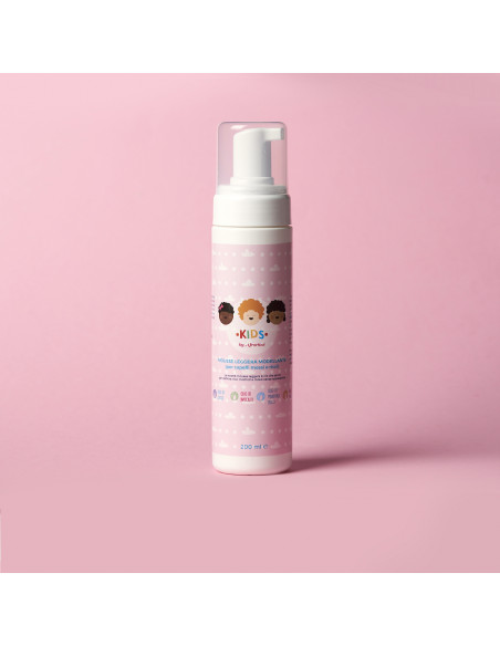 Afroricci Kids Mousse Leggera Modellante Per Capelli Mossi | Wingsbeat Afroricci Kids Mousse Leggera Modellante Per Capelli Mossi | Wingsbeat