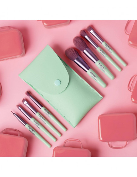 Set Pennelli da viaggio | Acquista su Wingsbeat Set Pennelli da viaggio | Acquista su Wingsbeat