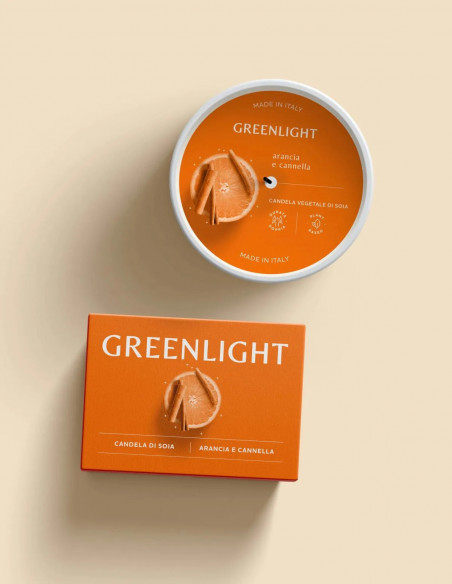 Candela di soia profumo arancia e cannella | Acquista su Wingsbeat Candela di soia profumo arancia e cannella | Acquista su Wingsbeat