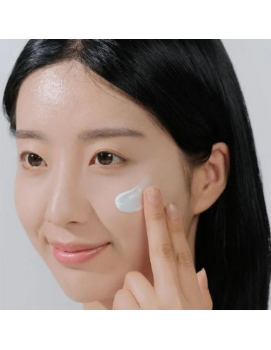 SKIN1004 Madagascar Centella Hyalu-Cica Water-Fit Sun Serum SPF50+ PA++++|SKIN1004 |Wingsbeat