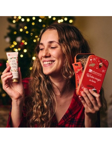 Scrigno Crema Mandorle Mani e Frutti Rossi + Lima Unghie|La Saponaria|Wingsbeat