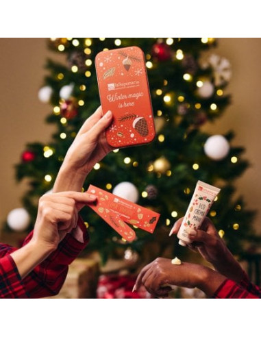 Scrigno Crema Mandorle Mani e Frutti Rossi + Lima Unghie|La Saponaria|Wingsbeat