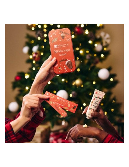 Scrigno Crema Mandorle Mani e Frutti Rossi + Lima Unghie|La Saponaria|Wingsbeat