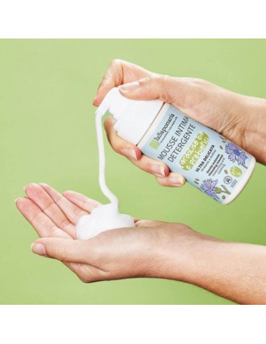 Mousse detergente intima delicata - Fiordaliso Bio|La Saponaria|Wingsbeat