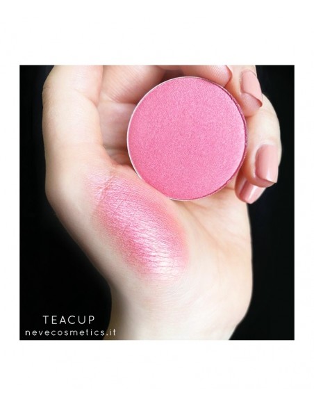 Blush in cialda Teacup | Neve Cosmetics | Wingsbeat