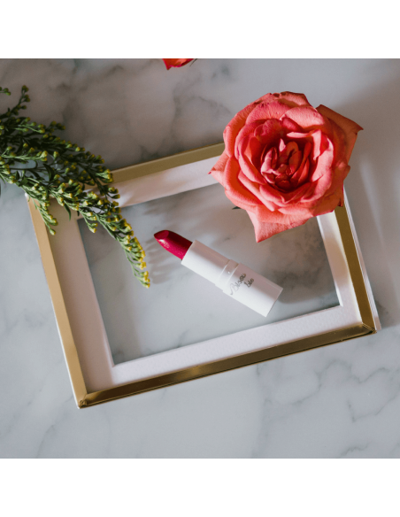 Rossetto Baci Bio Lipstick 01 Bisoubio - Wingsbeat