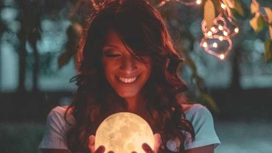 2022 nuova Luna E Taglio Capelli fasi lunari aprile 2022